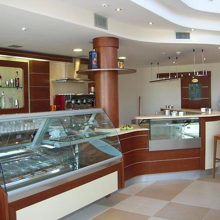 Hermes Hotel Policoro Exterior foto